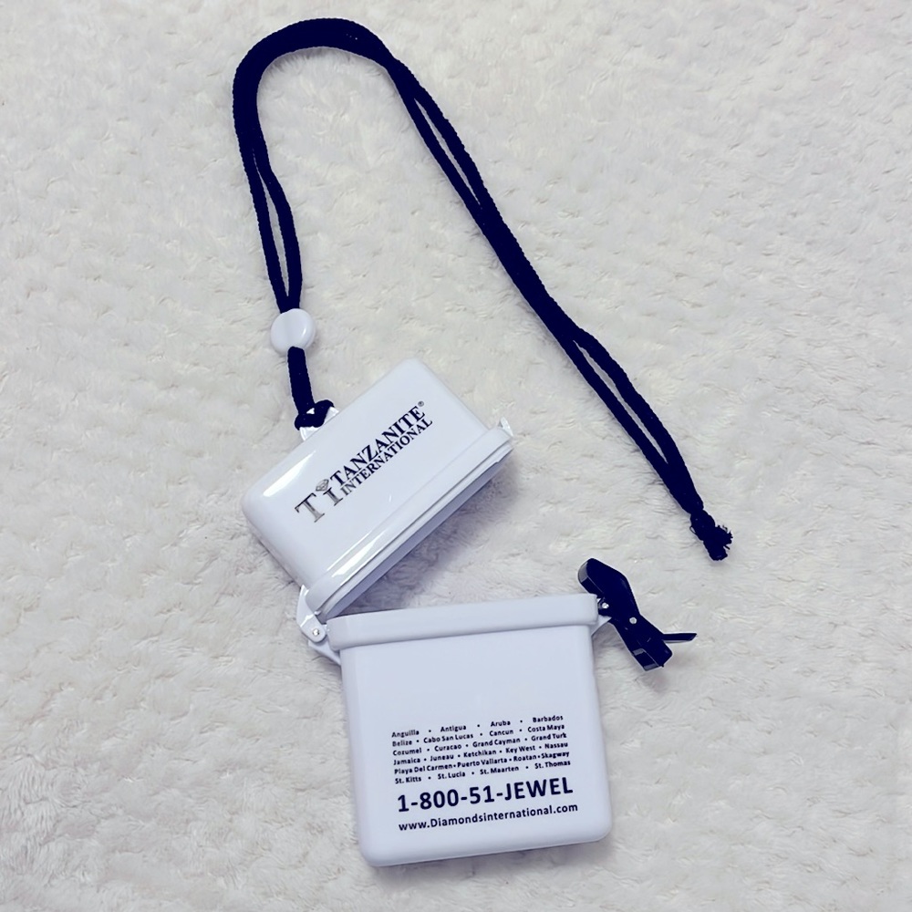Waterproof Hard Sport Case ~ White